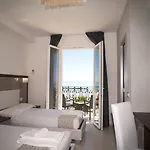 Baia Marina Hotel 3*