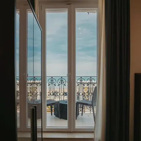 Baia Marina Отель Купра-Мариттима